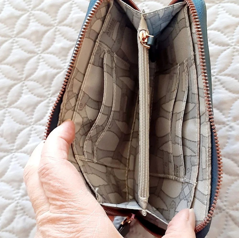 Aimee Kestenberg aqua blue leather zip wallet